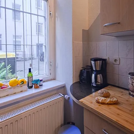 Mit 2 Baedern Apartment Berlin