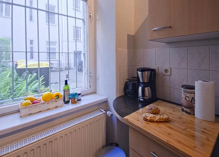 Mit 2 Baedern Daire Berlin